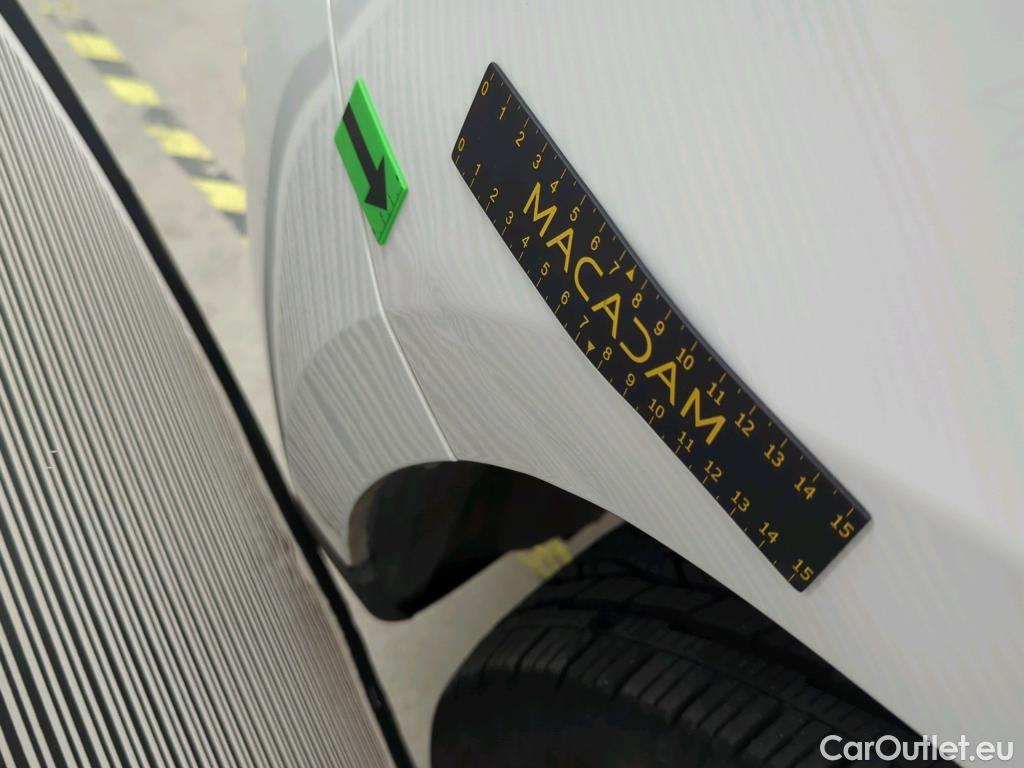  Dacia  Duster 1.5 Blue dCi 115CP Comfort 4WD #10