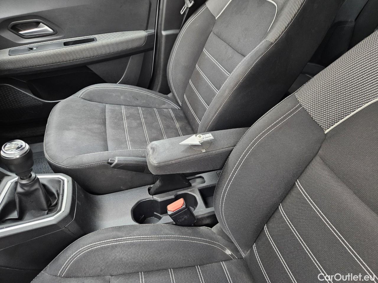  Dacia  Logan 1.0 TCe 90CP Comfort MT6 #39