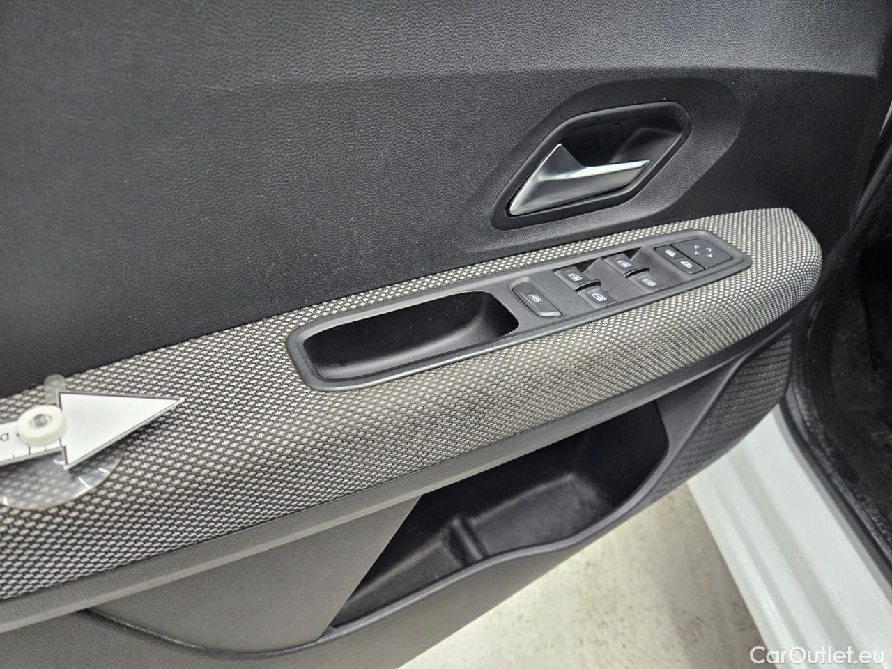  Dacia  Logan 1.0 TCe 90CP Comfort MT6 #23