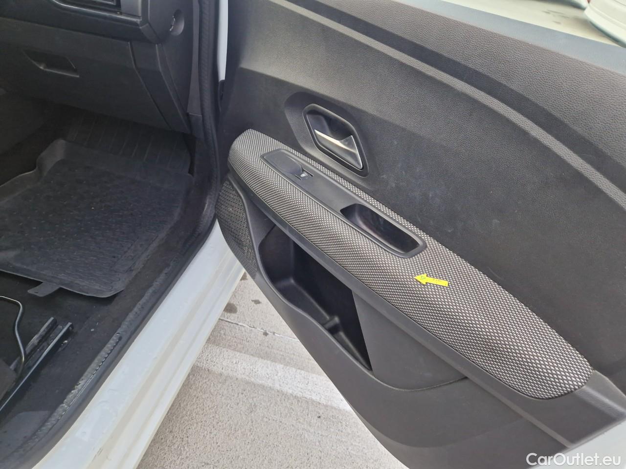  Dacia  Logan 1.0 TCe 90CP Comfort MT6 #54