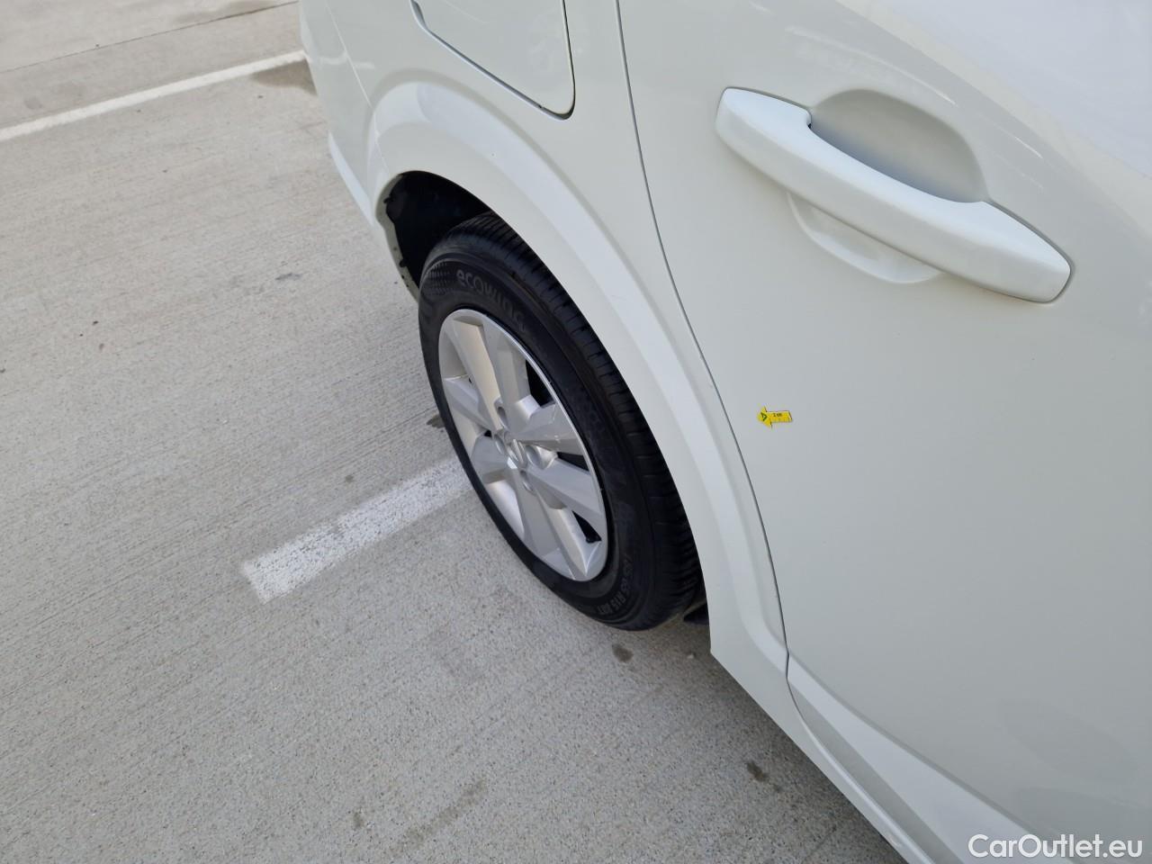  Dacia  Logan 1.0 TCe 90CP Comfort MT6 #16