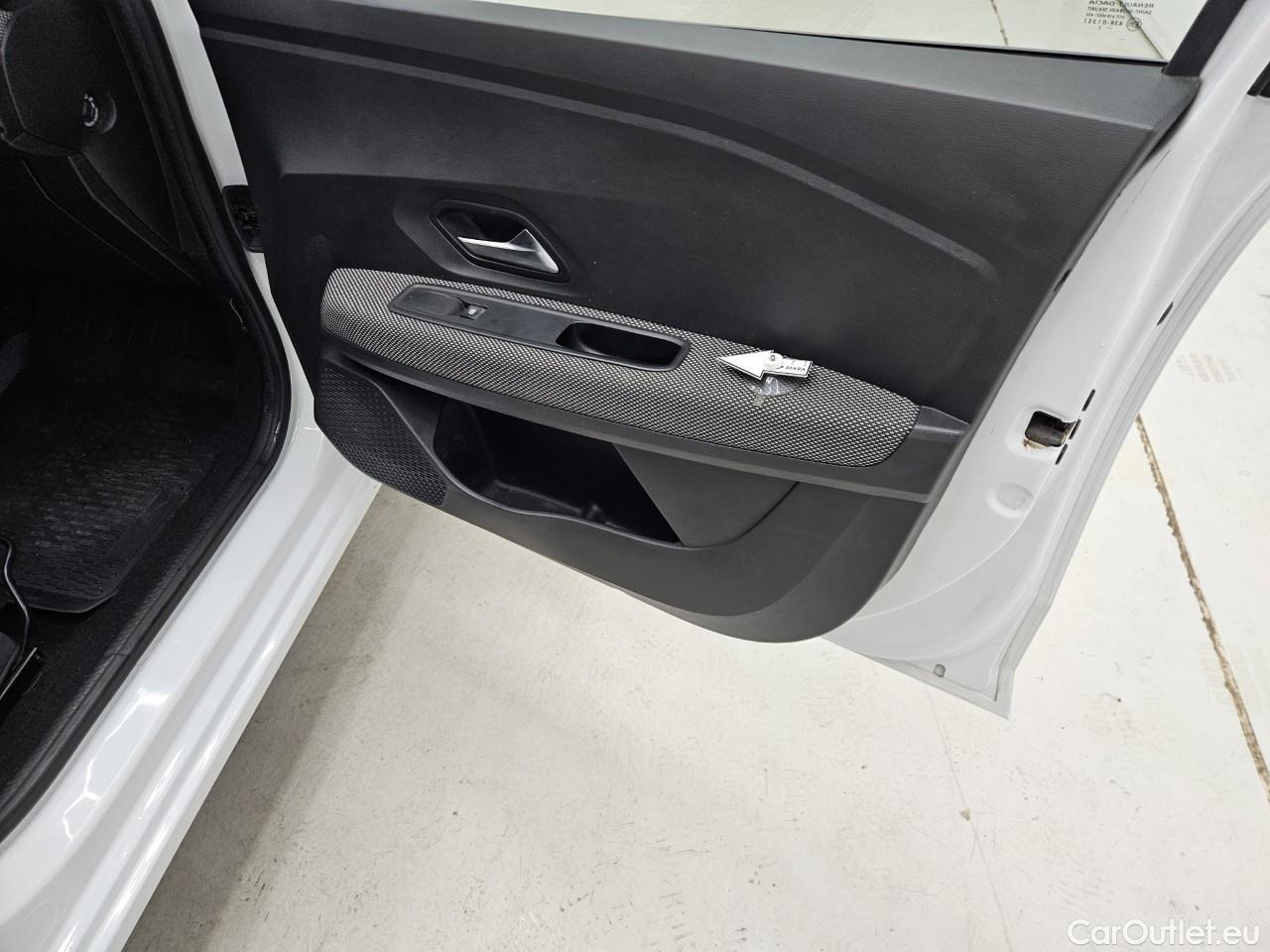  Dacia  Logan 1.0 TCe 90CP Comfort MT6 #14