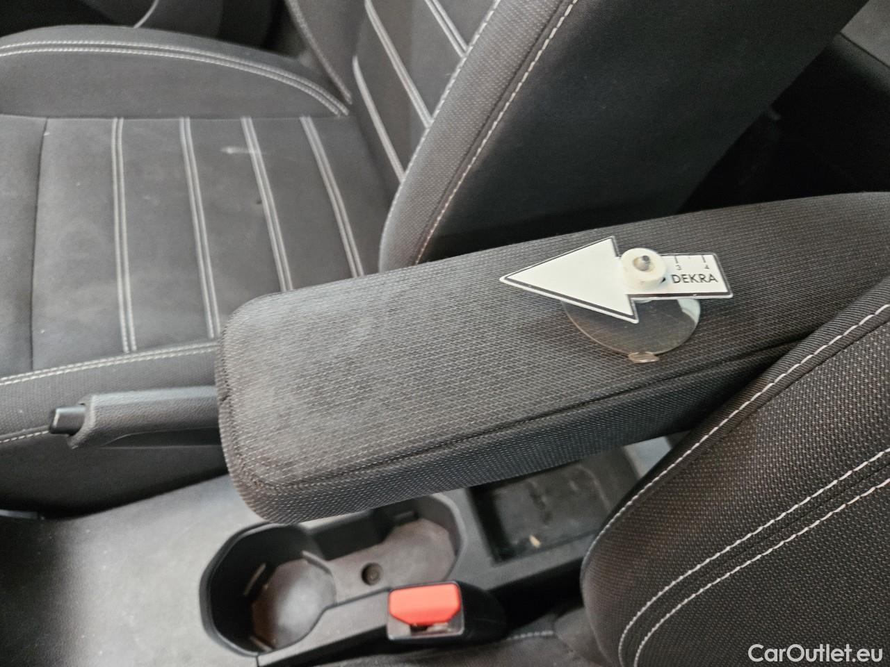  Dacia  Logan 1.0 TCe 90CP Comfort MT6 #30