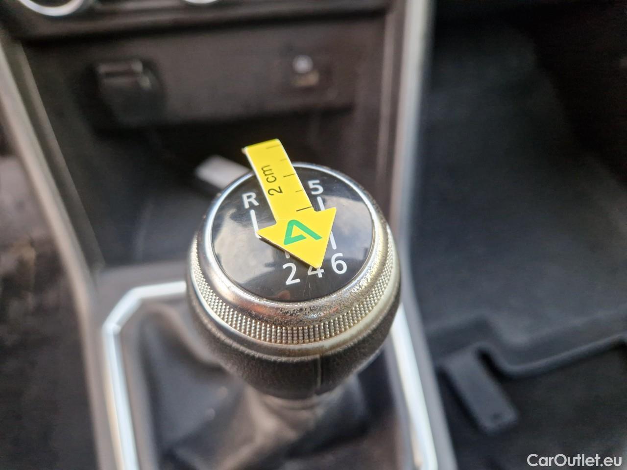  Dacia  Logan 1.0 TCe 90CP Comfort MT6 #40