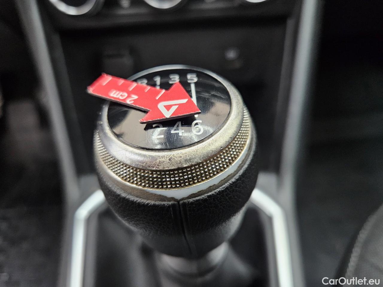  Dacia  Logan 1.0 TCe 90CP Comfort MT6 #38