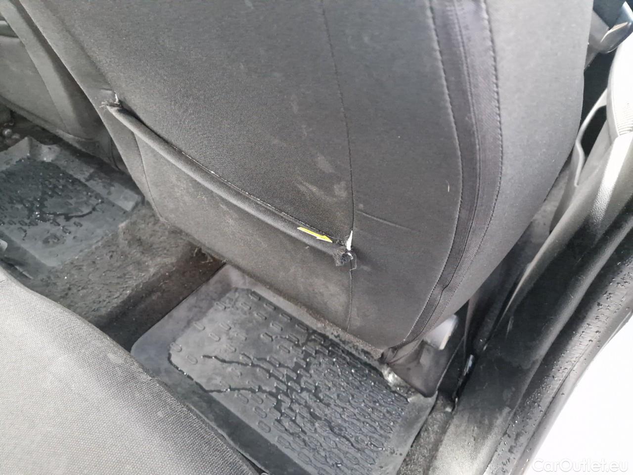  Dacia  Logan 1.0 TCe 90CP Comfort MT6 #46