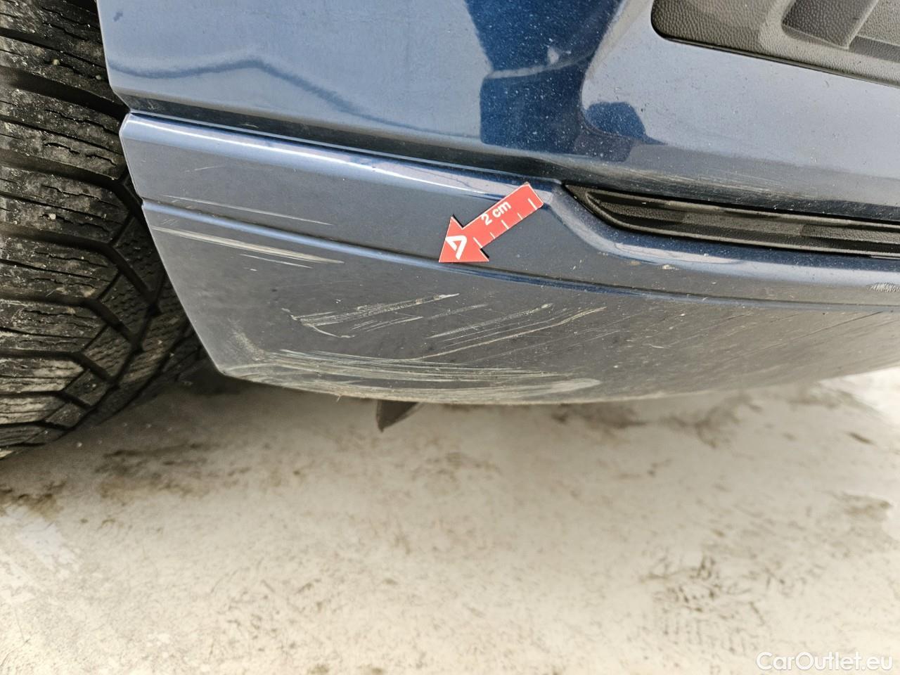  Volkswagen  Passat Trendline 2.0 TDI 150 CP #6