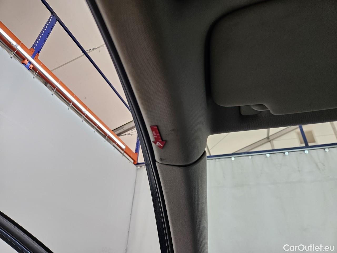  Volkswagen  Passat Trendline 2.0 TDI 150 CP #35