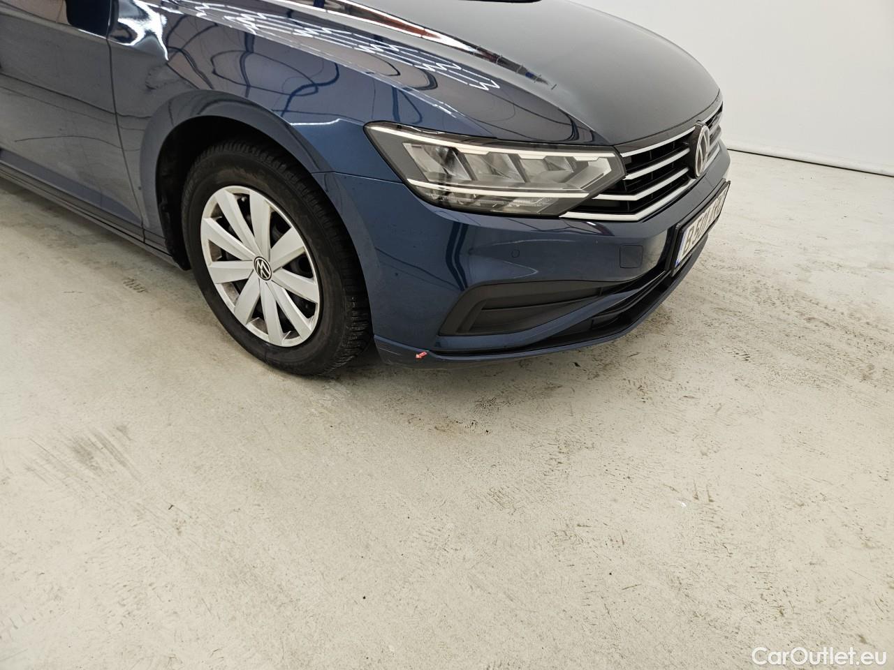  Volkswagen  Passat Trendline 2.0 TDI 150 CP #5