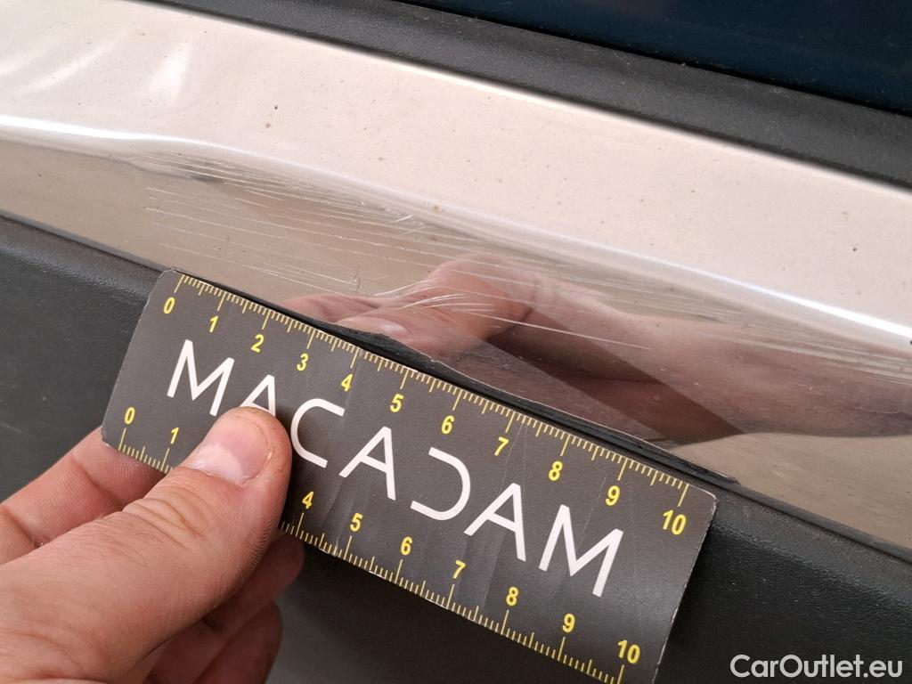  Peugeot  3008 PEUGEOT  / 2020 / 5P / SUV PureTech 130 S&S EAT8 GT #10