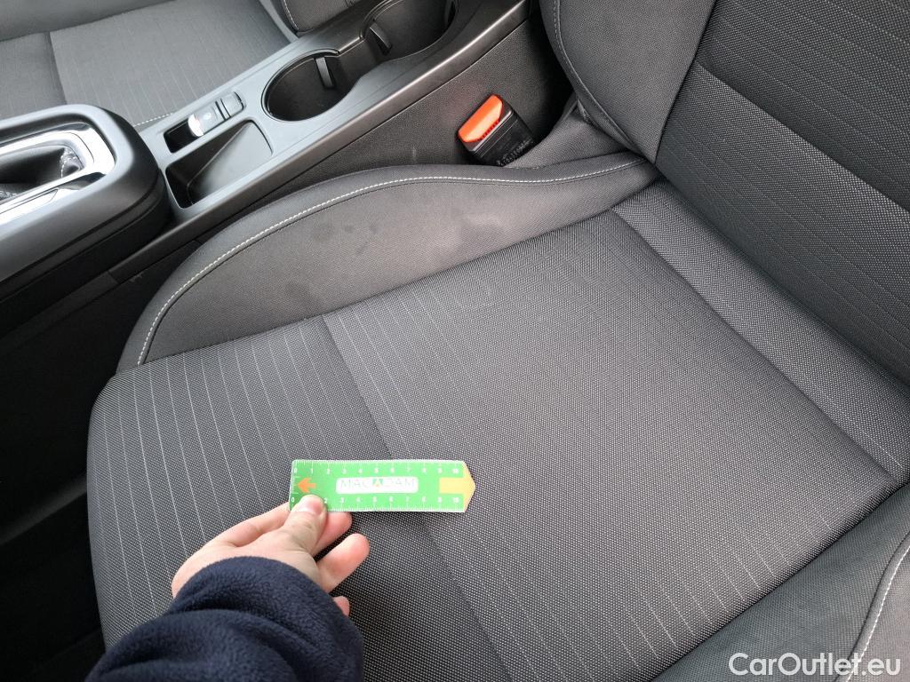  Renault  Arkana RENAULT  / 2021 / 5P / SUV Evolution mild hybrid 140 EDC -22 #11