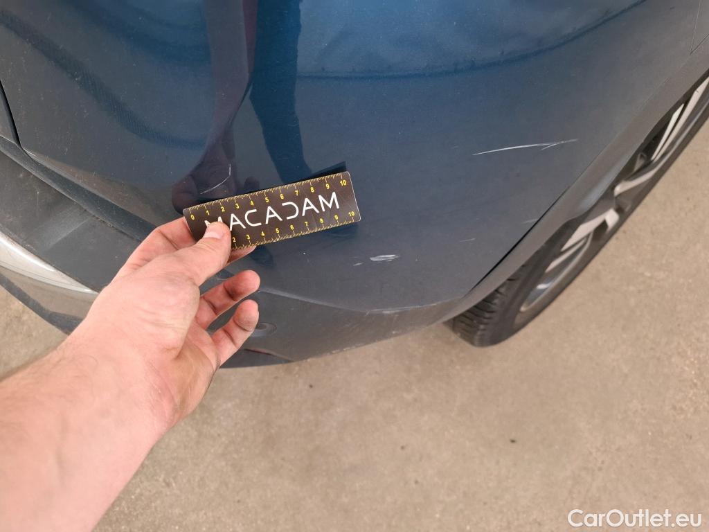  Peugeot  3008 PEUGEOT  / 2020 / 5P / SUV PureTech 130 S&S EAT8 GT #29