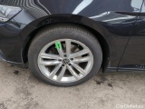  Volkswagen  Passat VARIANT 2.0 TDI SCR DSG  25 #24