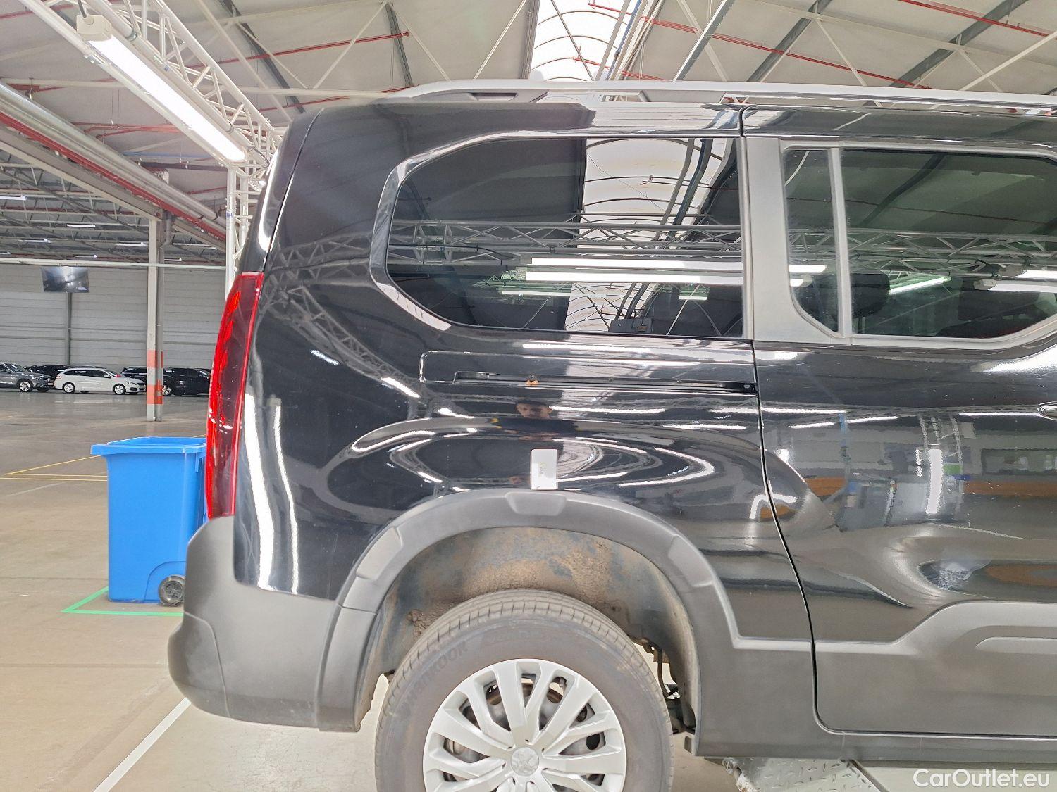  Peugeot  RIFTER Peugeot,  '18, Peugeot  1.2 PureTech 110 S/S Active Long 5d 7pl #14