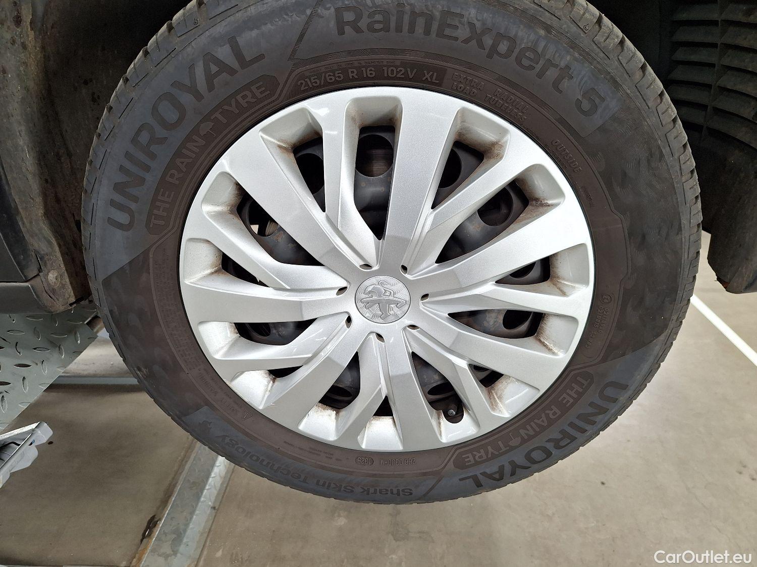  Peugeot  RIFTER Peugeot,  '18, Peugeot  1.2 PureTech 110 S/S Active Long 5d 7pl #1