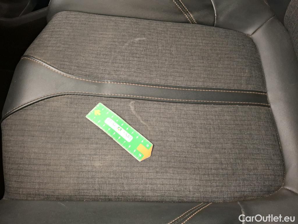  Peugeot  5008  GT Line 1.5 HDi 130CV BVM6 E6dT #30