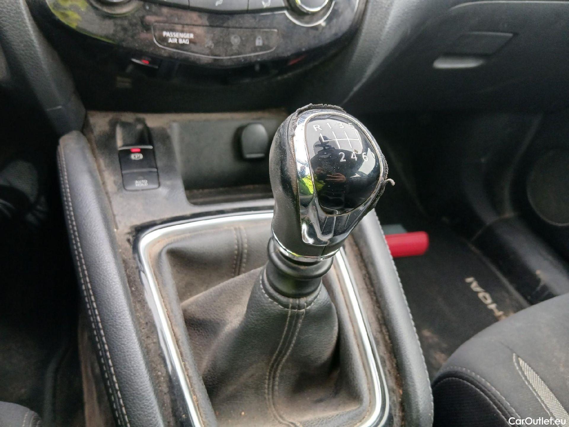  Nissan  Qashqai NISSAN  / 2017 / 5P / todoterreno dCi 85 kW (115 CV) E6D ACENTA #4