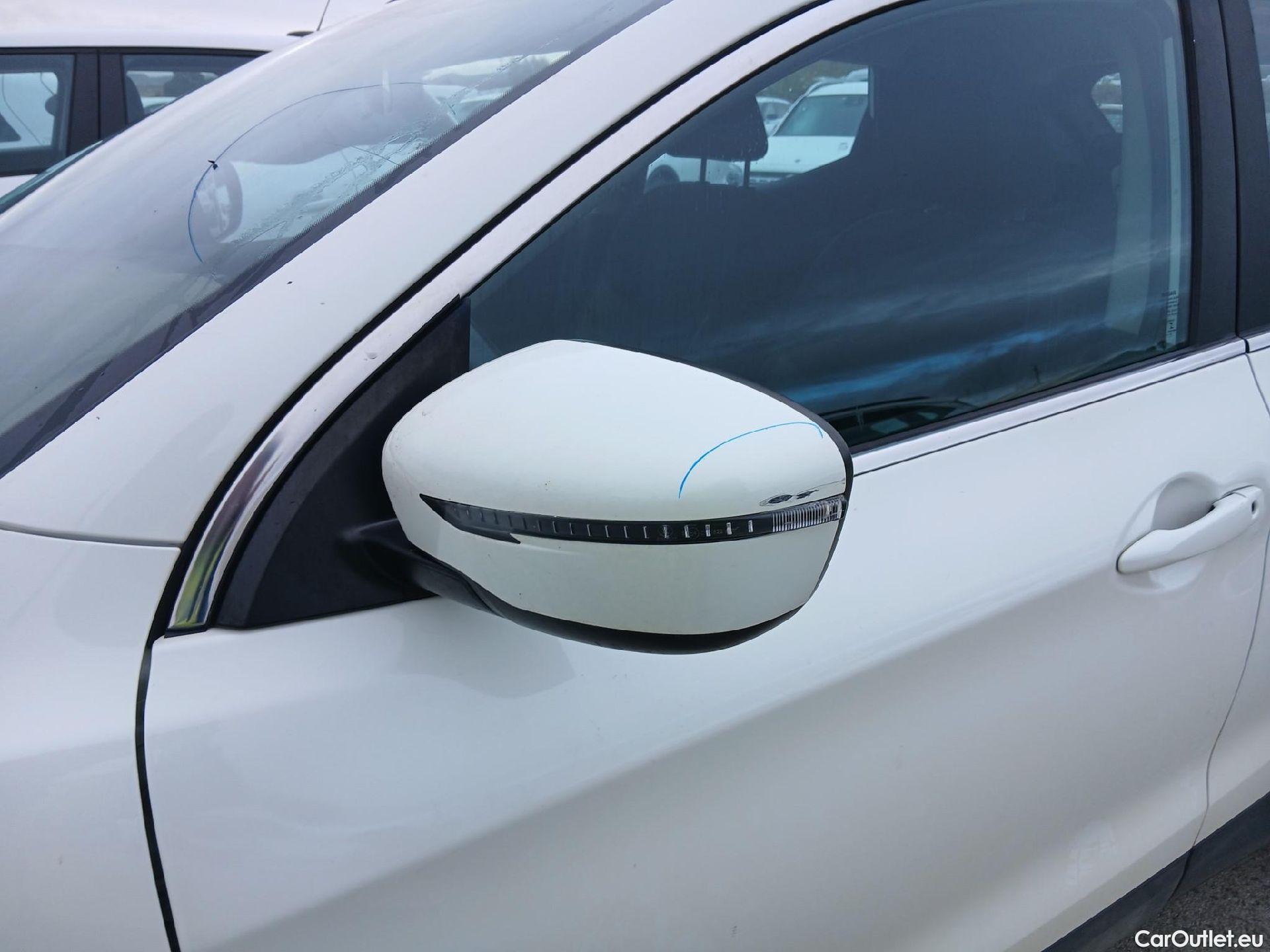  Nissan  Qashqai NISSAN  / 2017 / 5P / todoterreno dCi 85 kW (115 CV) E6D ACENTA #21