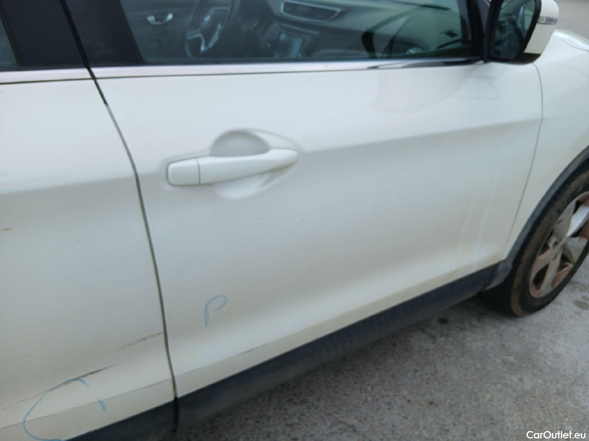  Nissan  Qashqai NISSAN  / 2017 / 5P / todoterreno dCi 85 kW (115 CV) E6D ACENTA #40