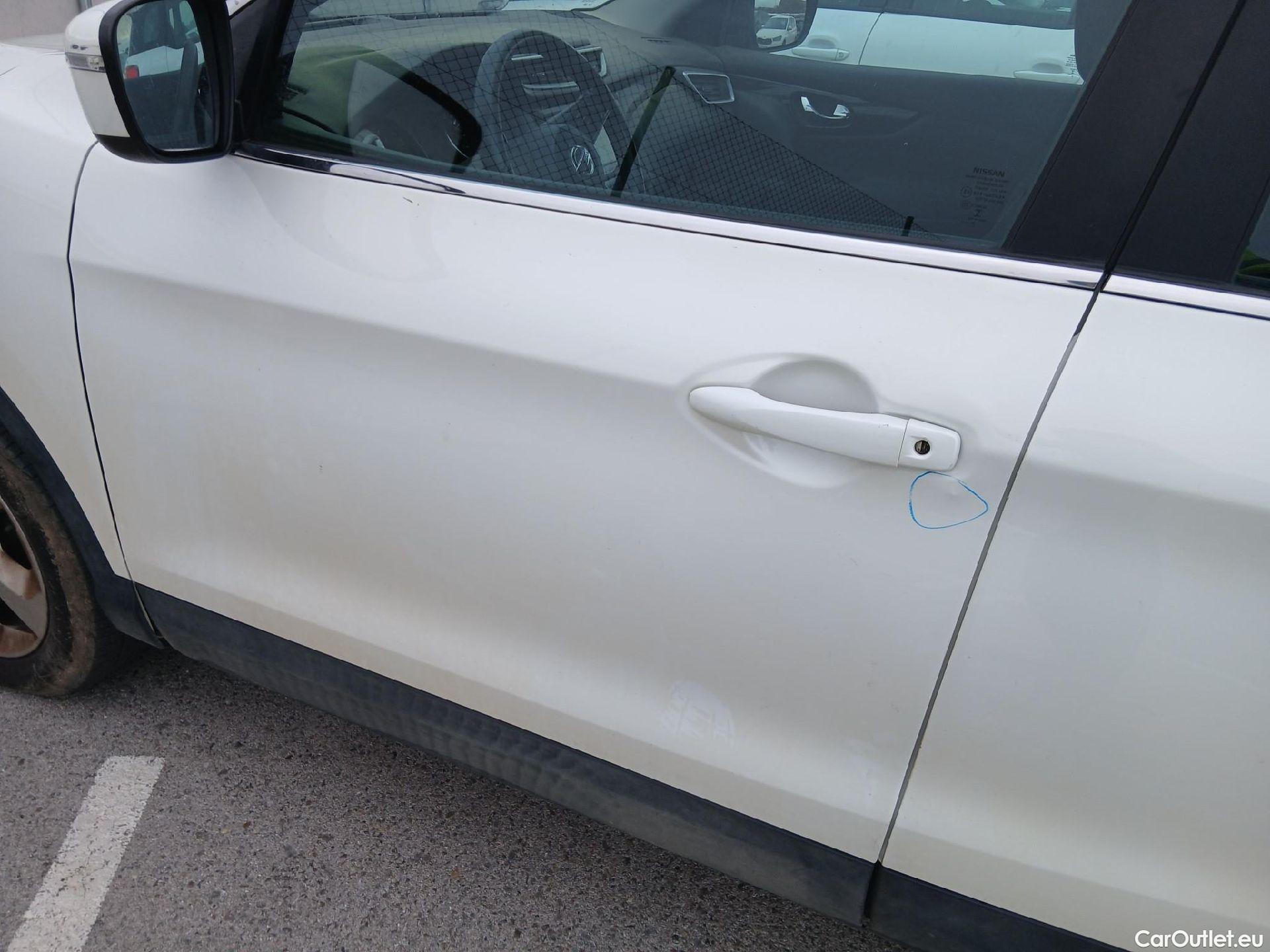  Nissan  Qashqai NISSAN  / 2017 / 5P / todoterreno dCi 85 kW (115 CV) E6D ACENTA #24