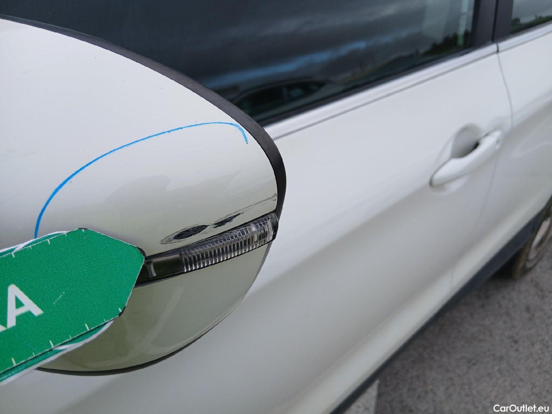  Nissan  Qashqai NISSAN  / 2017 / 5P / todoterreno dCi 85 kW (115 CV) E6D ACENTA #20