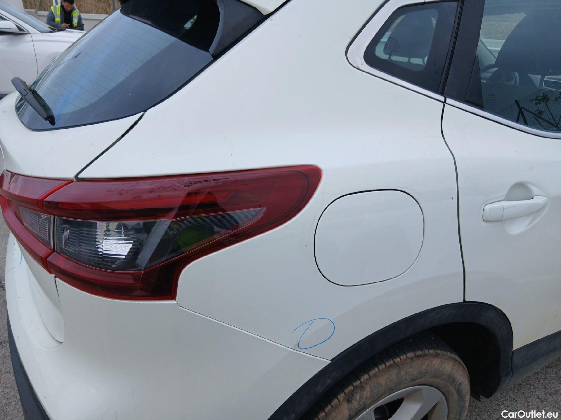  Nissan  Qashqai NISSAN  / 2017 / 5P / todoterreno dCi 85 kW (115 CV) E6D ACENTA #37