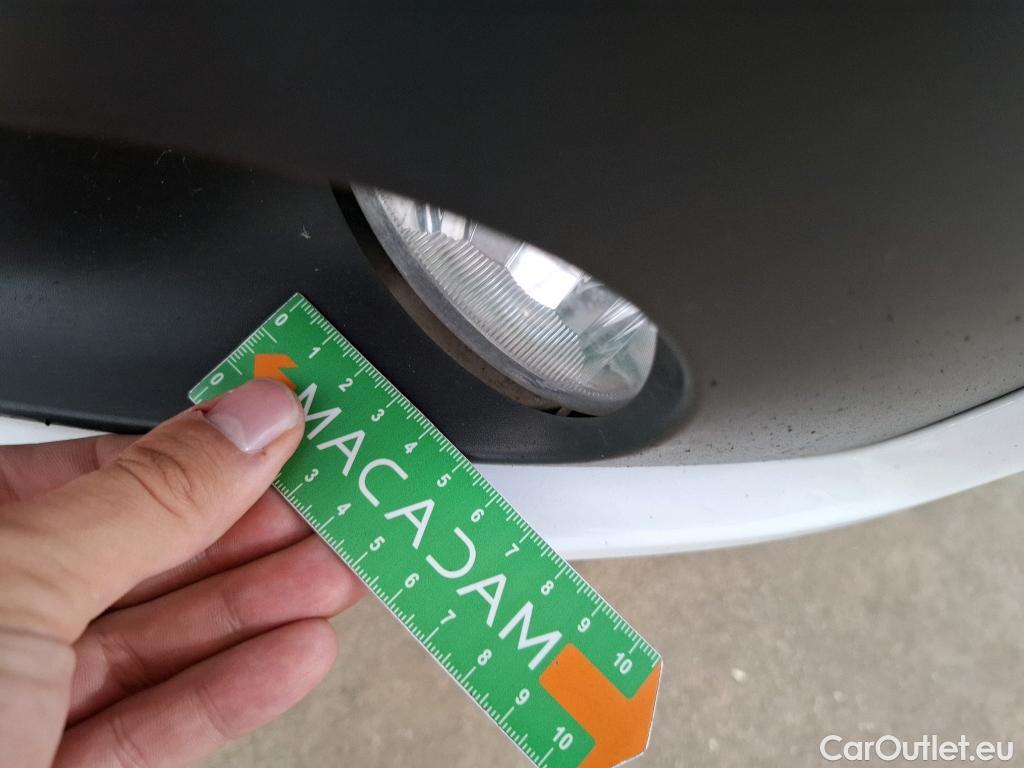  Peugeot  208  Affaire Premium Pack 1.5 HDi 100CV BVM5 E6dT #32