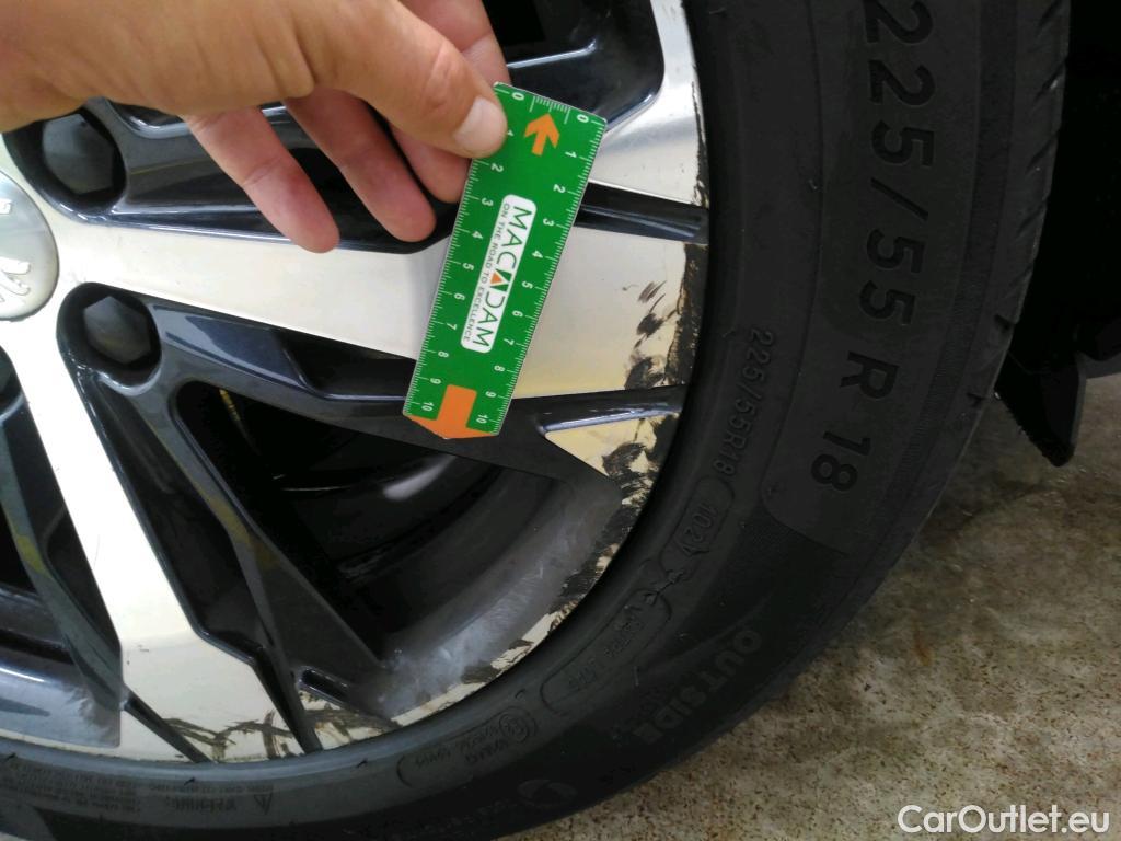  Peugeot  3008  Active Business 1.2 PureTech 130CV BVA8 E6d #23