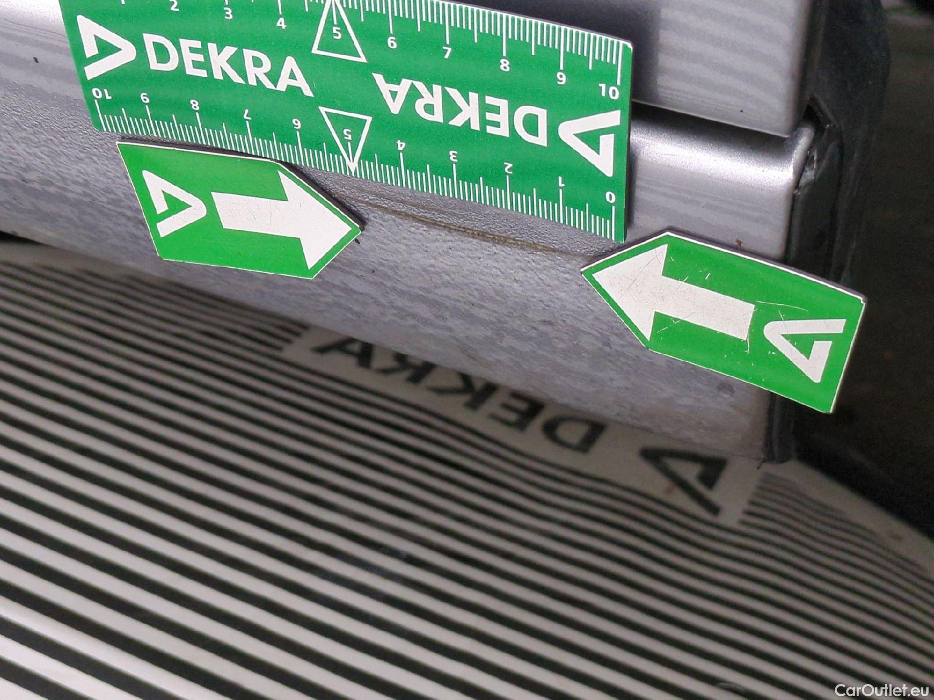  Peugeot  308  Active Business 1.5 HDI 100CV BVM6 E6dT #36