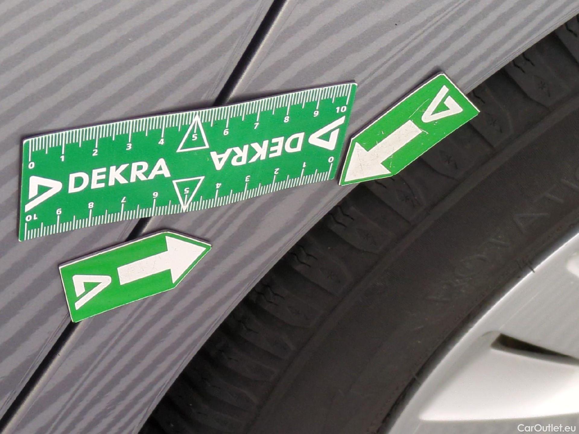  Peugeot  308  Active Business 1.5 HDI 100CV BVM6 E6dT #97