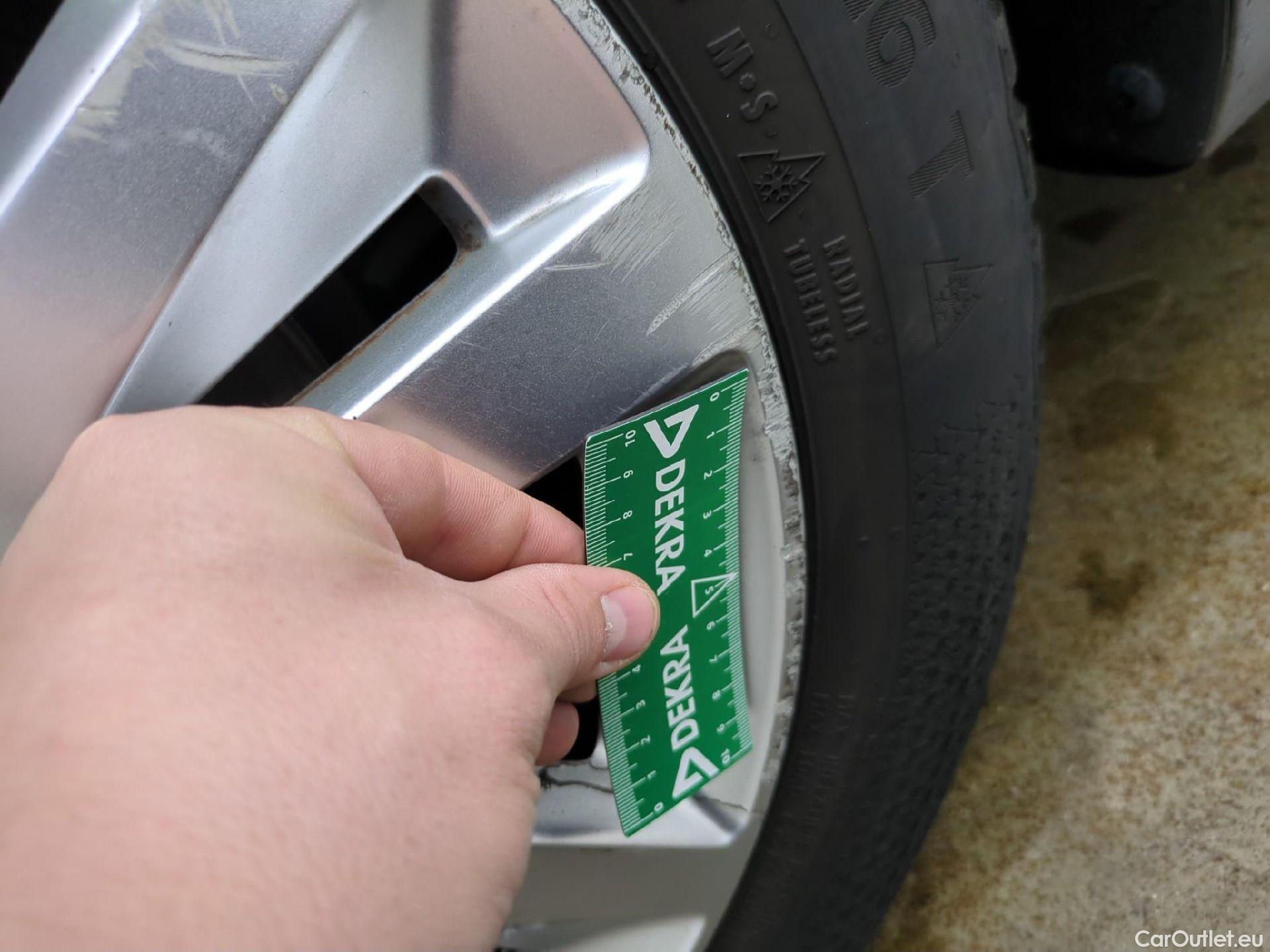  Peugeot  308  Active Business 1.5 HDI 100CV BVM6 E6dT #42