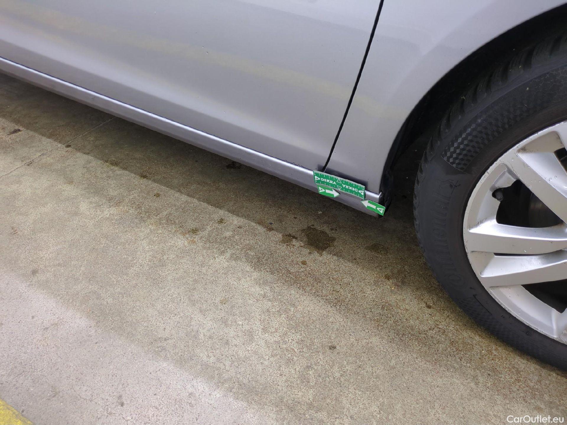  Peugeot  308  Active Business 1.5 HDI 100CV BVM6 E6dT #37