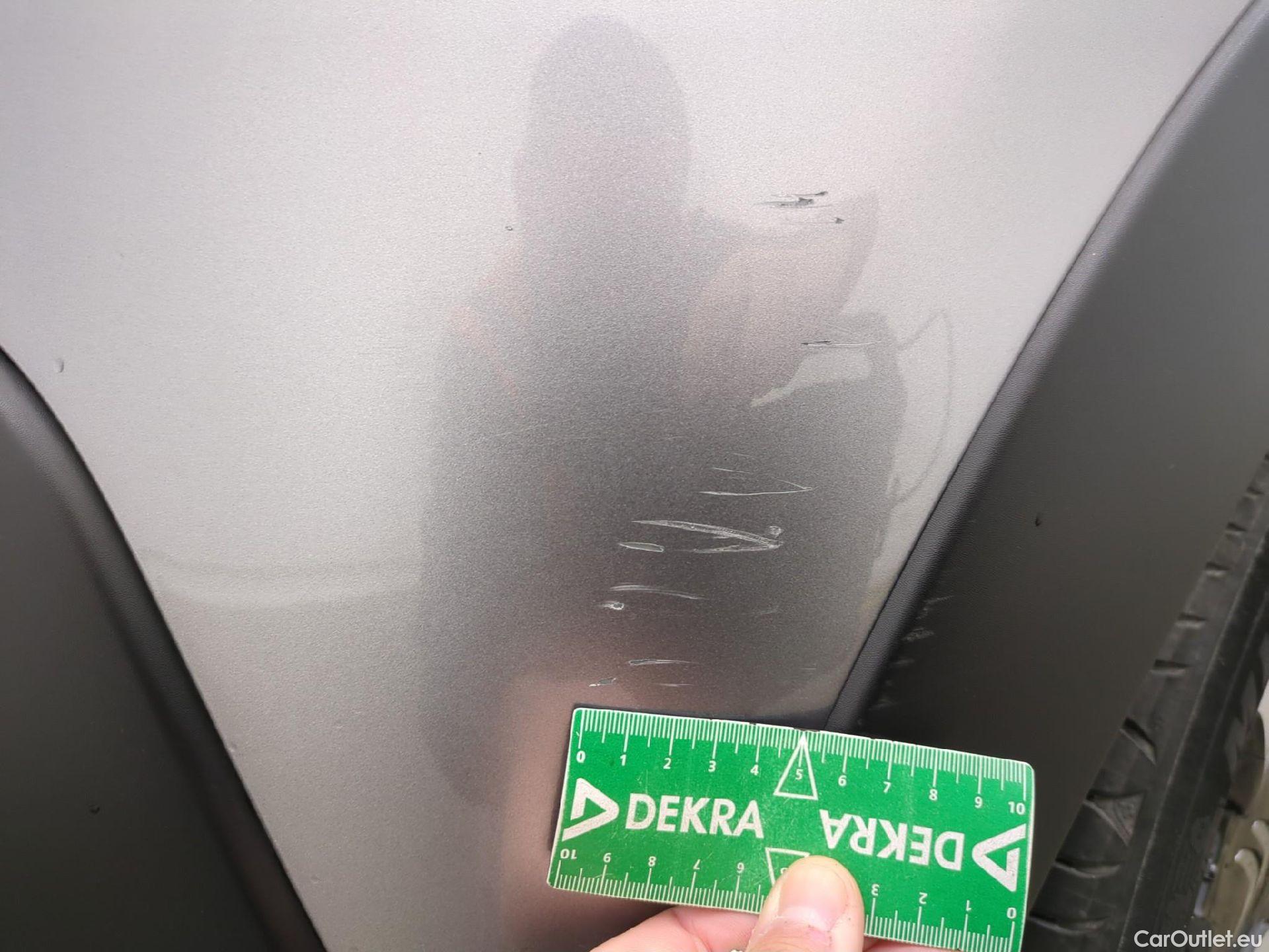  Citroen  C3  Shine 1.2 PureTech 80CV BVM5 E6d #25