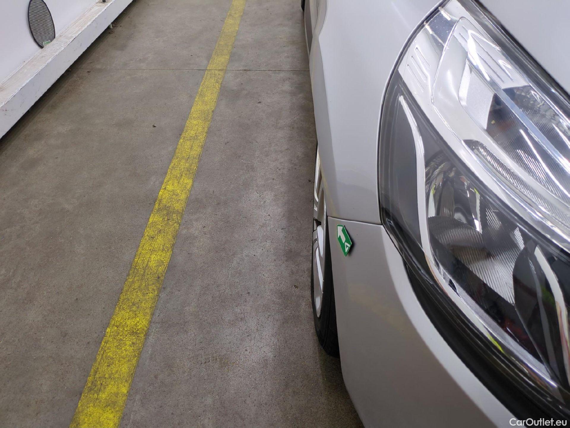  Renault  Clio  IV Business 1.5 dCi 90CV BVM5 E6 #13