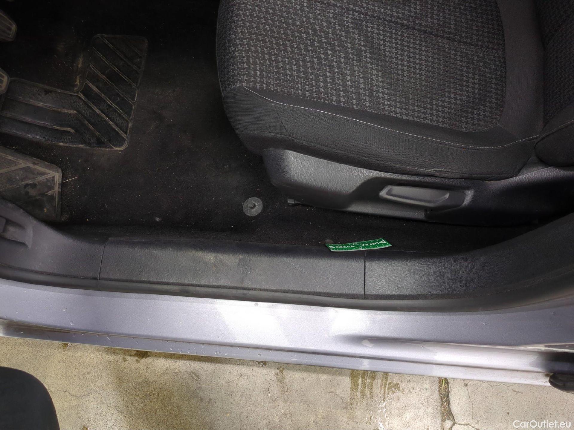  Peugeot  308  Active Business 1.5 HDI 100CV BVM6 E6dT #6