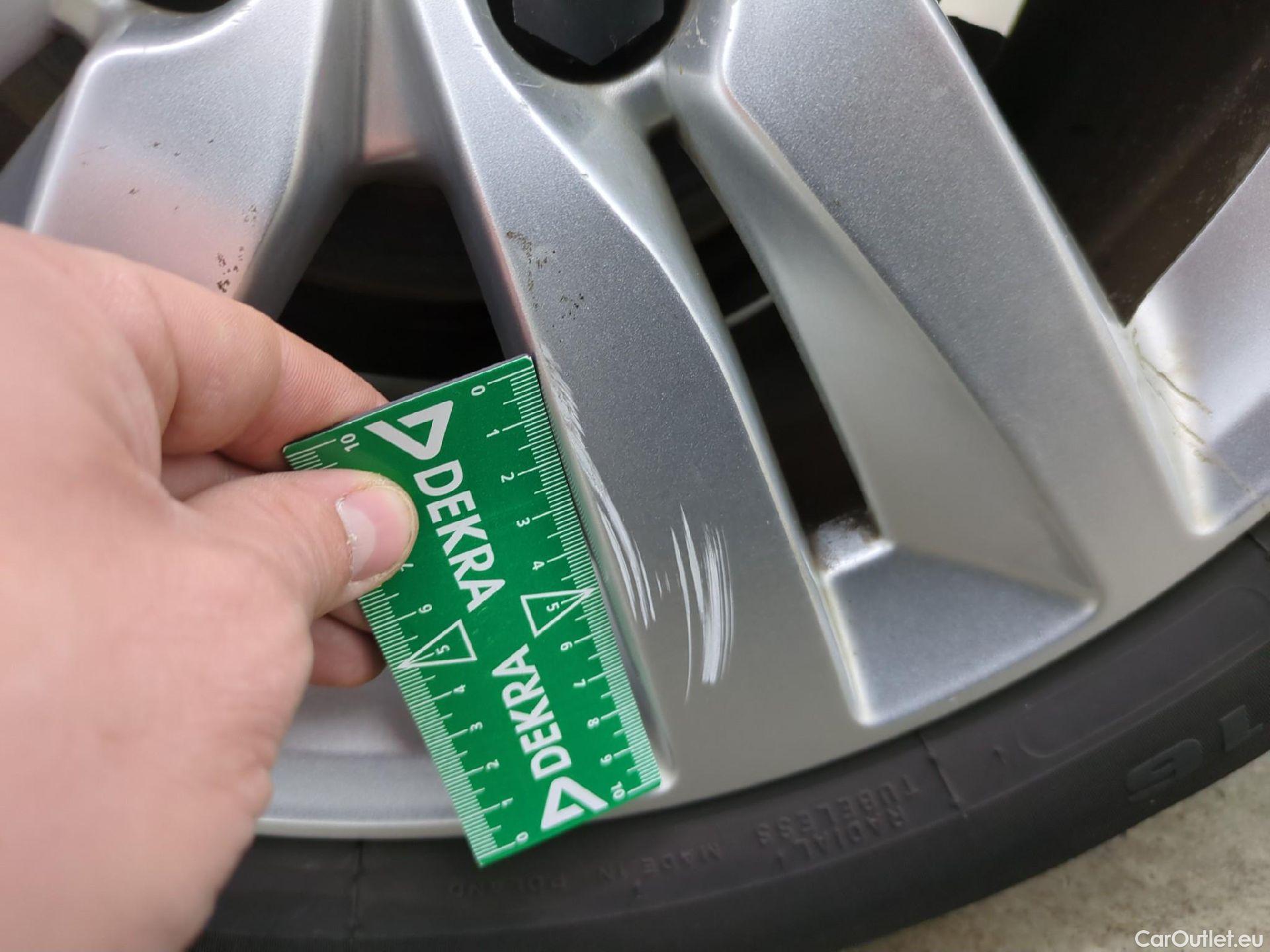  Peugeot  308  Active Business 1.5 HDI 100CV BVM6 E6dT #51