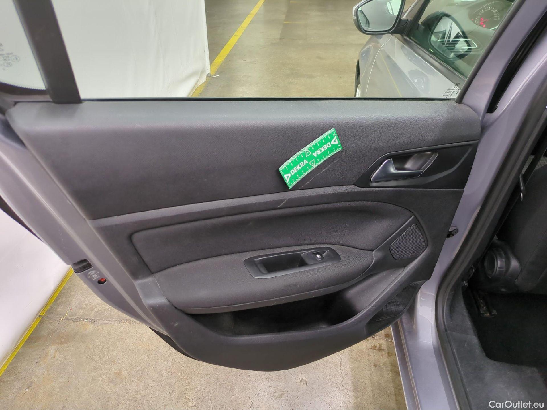  Peugeot  308  Active Business 1.5 HDI 100CV BVM6 E6dT #10