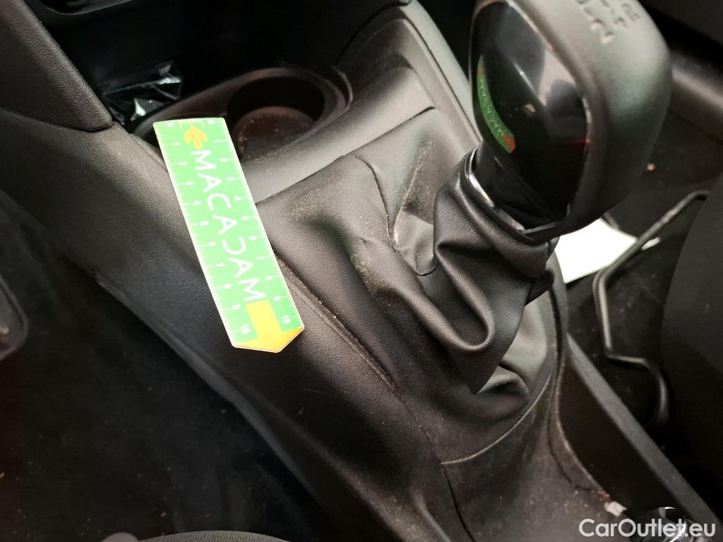  Peugeot  208  Affaire Premium Pack 1.5 HDi 100CV BVM5 E6dT #27