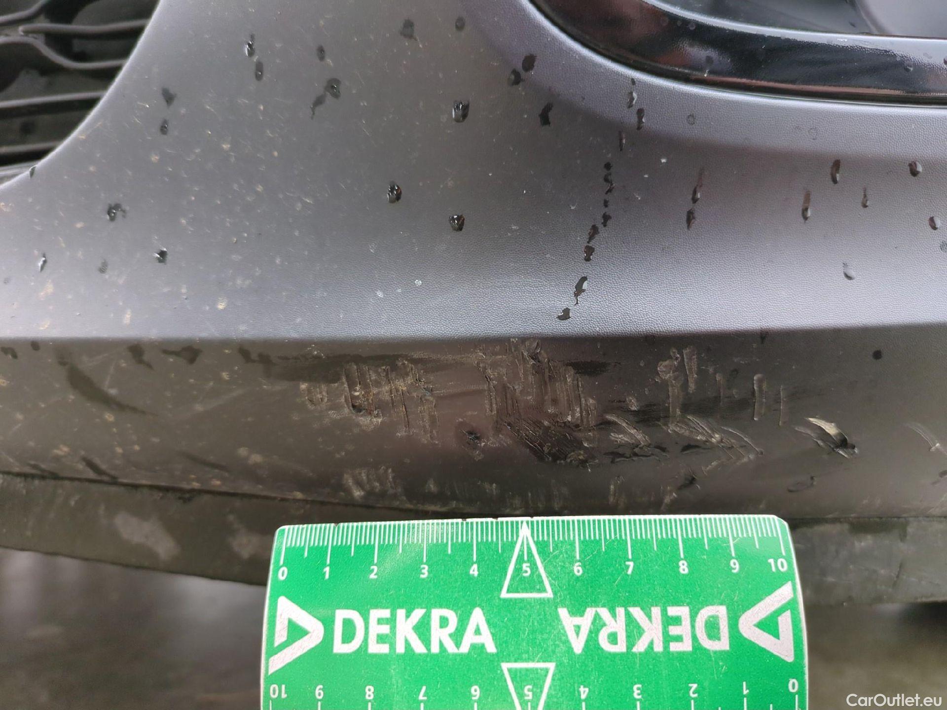  Citroen  C3  Shine 1.2 PureTech 80CV BVM5 E6d #2