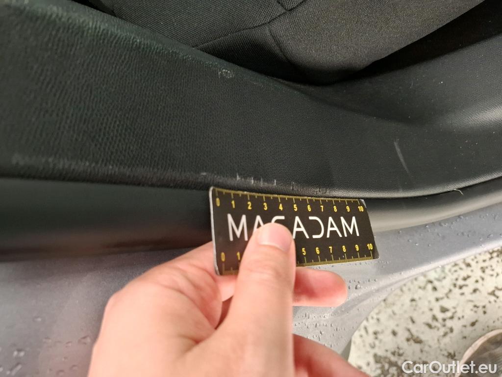  Peugeot  3008  II Active Pack 1.5 HDi 130CV BVA8 E6d #10