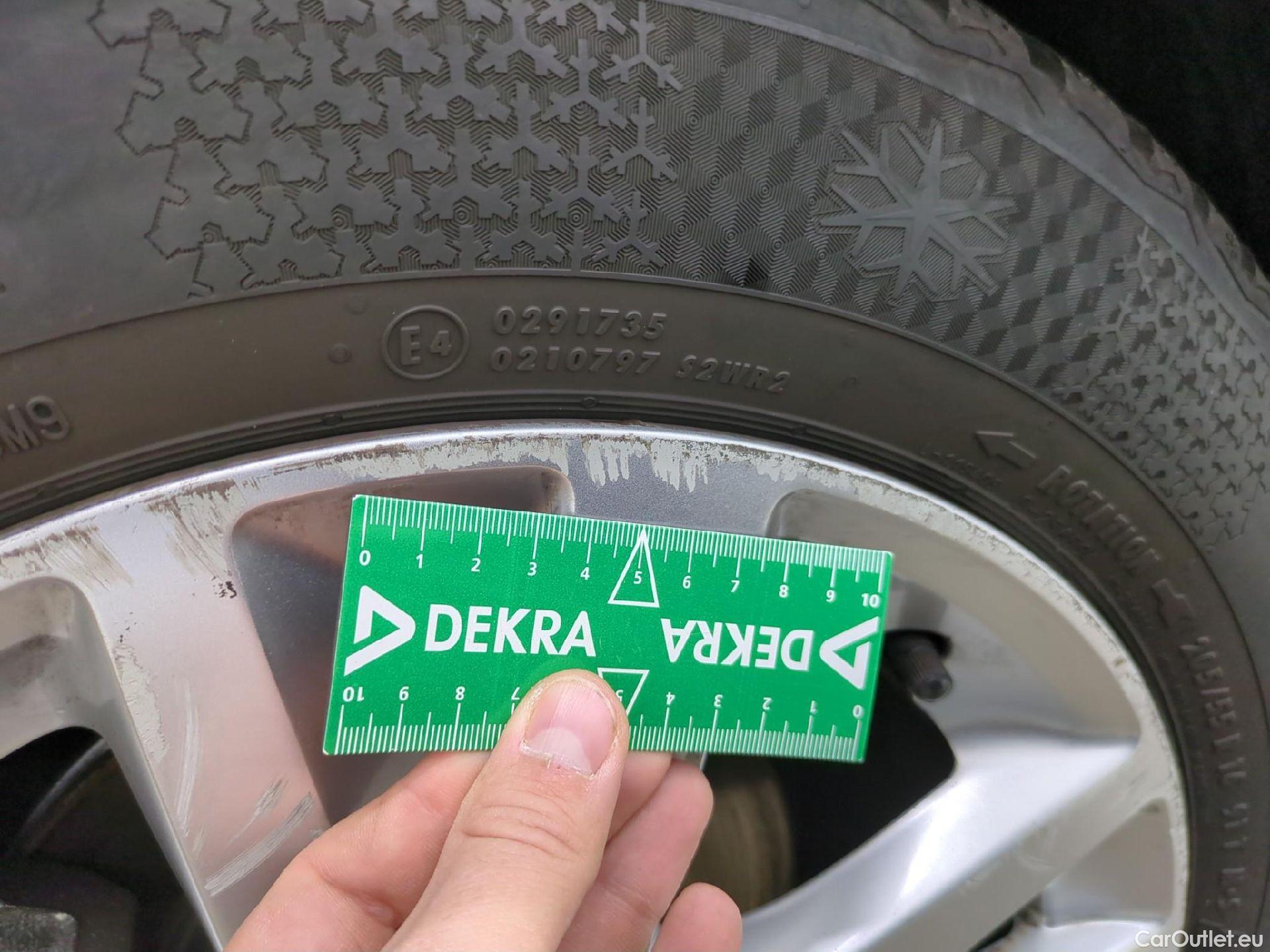  Peugeot  308  Active Business 1.5 HDI 100CV BVM6 E6dT #48