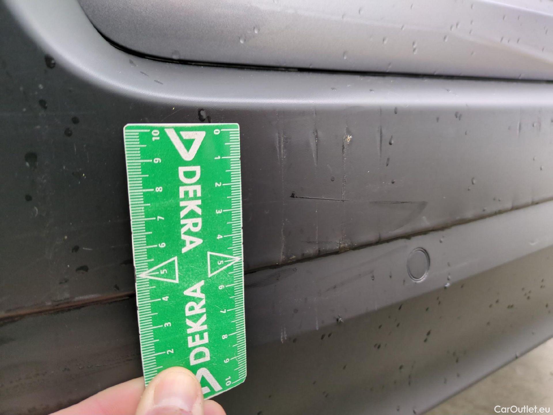  Citroen  C3  Shine 1.2 PureTech 80CV BVM5 E6d #20