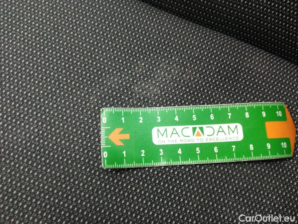  Citroen  C3  Société Feel 1.5 BlueHDI 100CV BVM6 E6dT #38