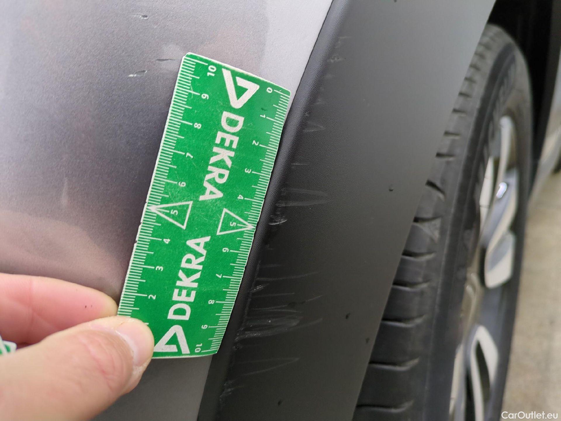  Citroen  C3  Shine 1.2 PureTech 80CV BVM5 E6d #27