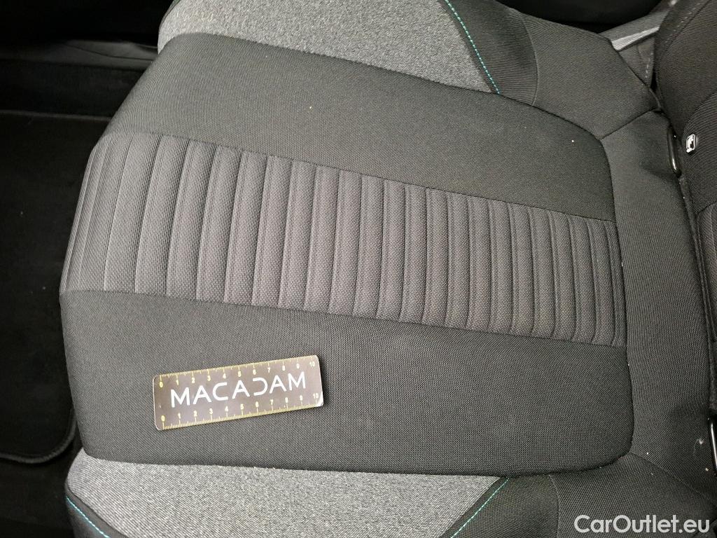  Peugeot  3008  II Active Pack 1.5 HDi 130CV BVA8 E6d #18