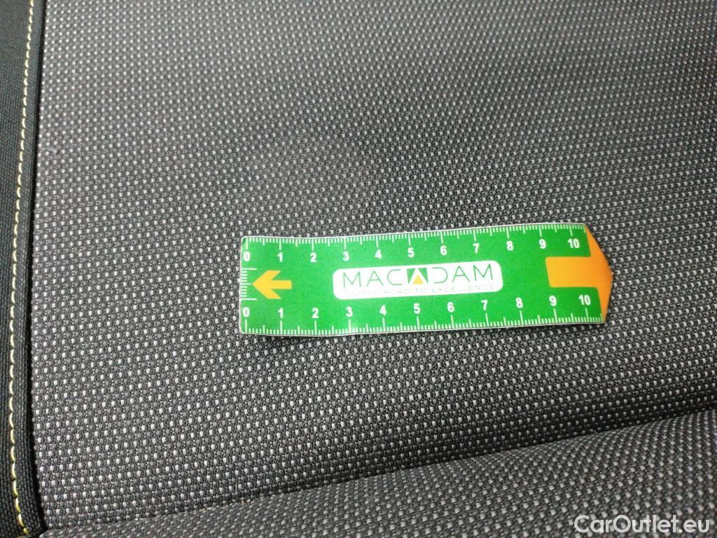  Citroen  C3  Société Feel 1.5 BlueHDI 100CV BVM6 E6dT #40