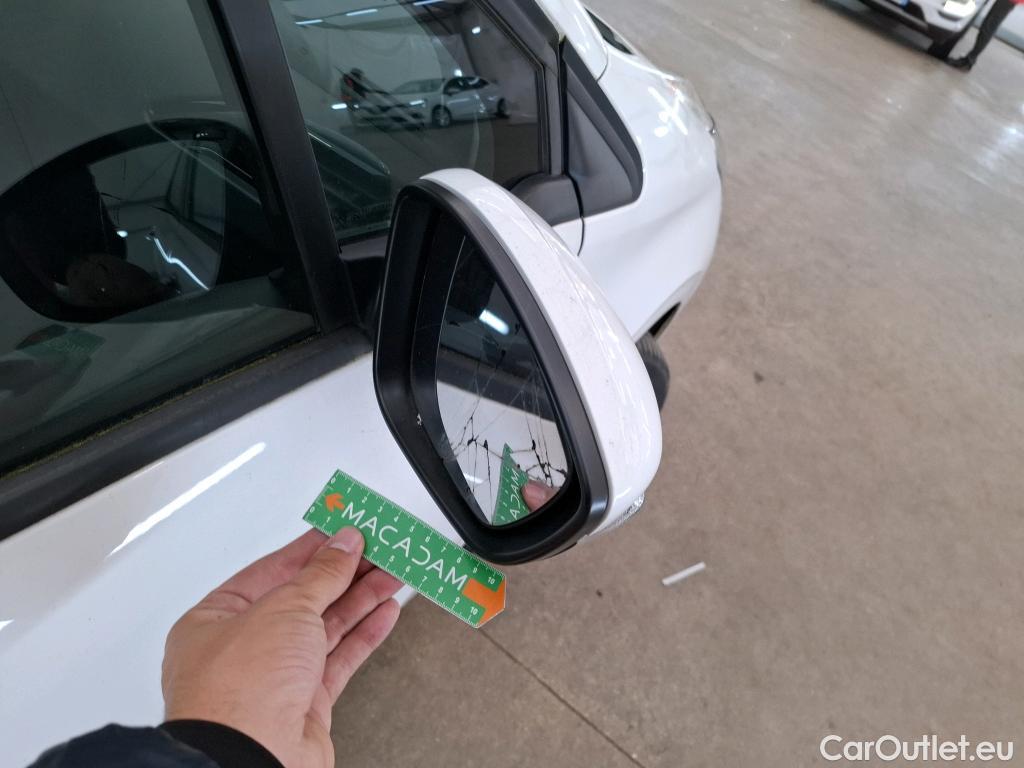  Peugeot  208  Affaire Premium Pack 1.5 HDi 100CV BVM5 E6dT #15