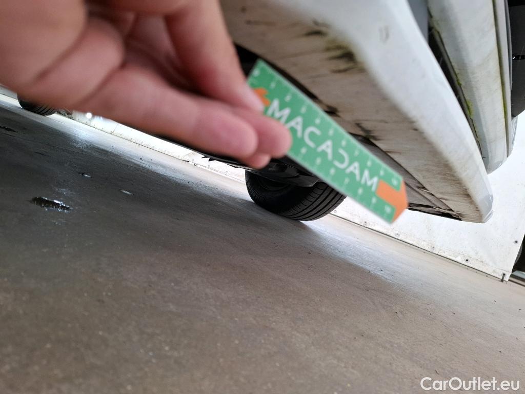  Peugeot  208  Affaire Premium Pack 1.5 HDi 100CV BVM5 E6dT #13