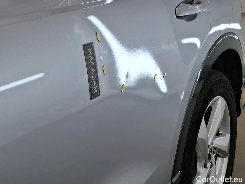  Audi  Q3 AUDI  / 2018 / 5P / SUV 35 TFSI 150 MHEV S TRONIC DESIGN LUXE #25