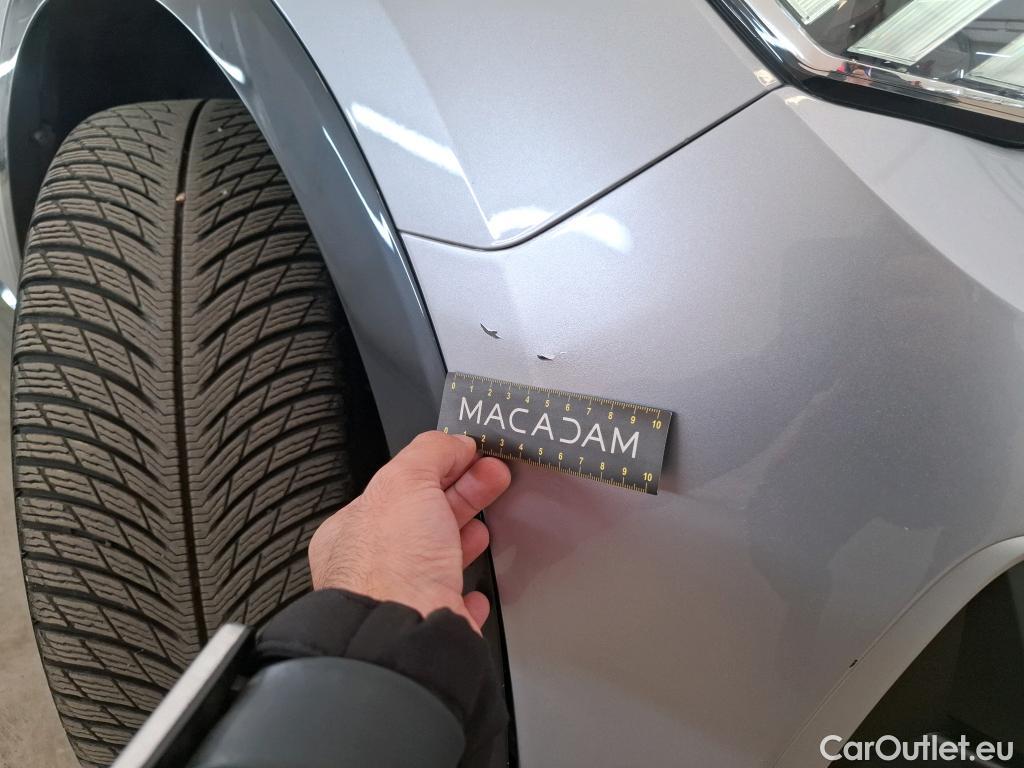  Audi  Q3 AUDI  / 2018 / 5P / SUV 35 TFSI 150 MHEV S TRONIC DESIGN LUXE #35